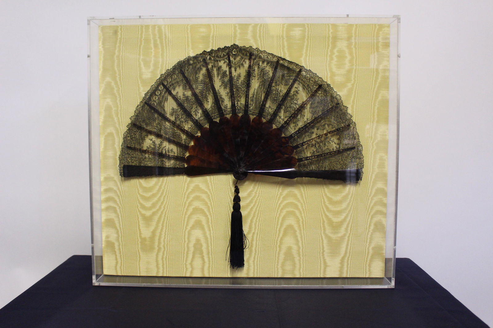 Large Antique Chinese Fan (1 of 5)