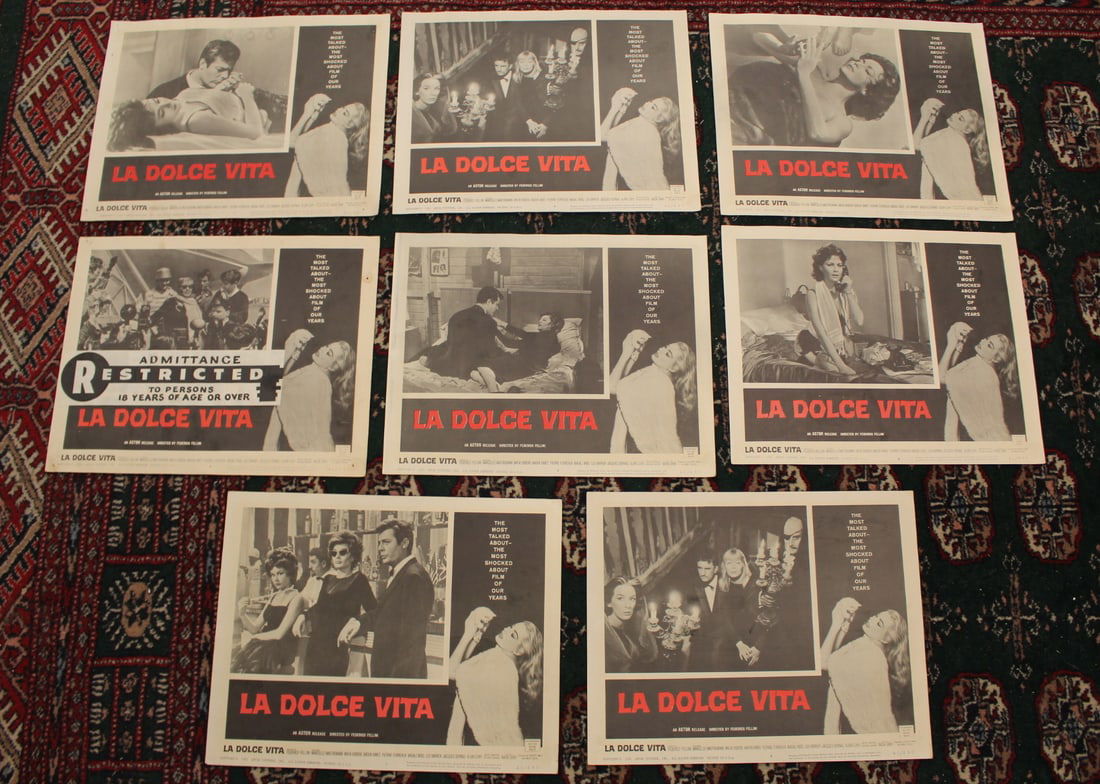 La Dolce Vita (1961) Federico Fellini Lobby Card Set of 8 (1 of 13)