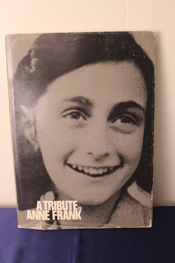 A Tribute to Anne Frank Edited by Anna G. Steenmeijer 1971 Hardcover (1 of 14)