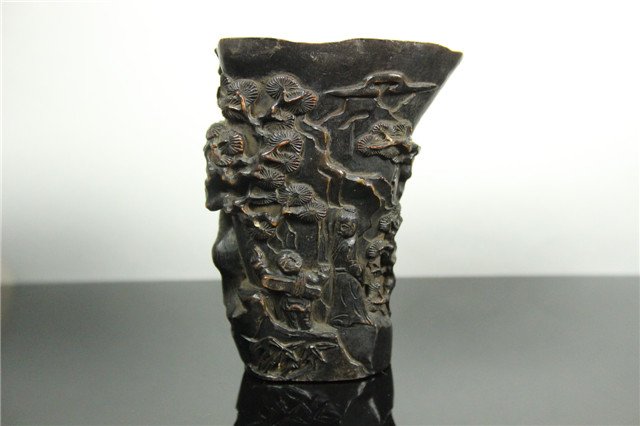 A Ox horn cup (1 of 9)