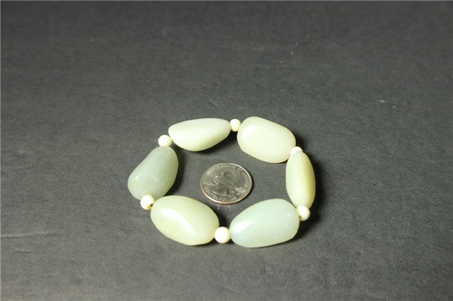 A hetian jade bracelet (1 of 3)