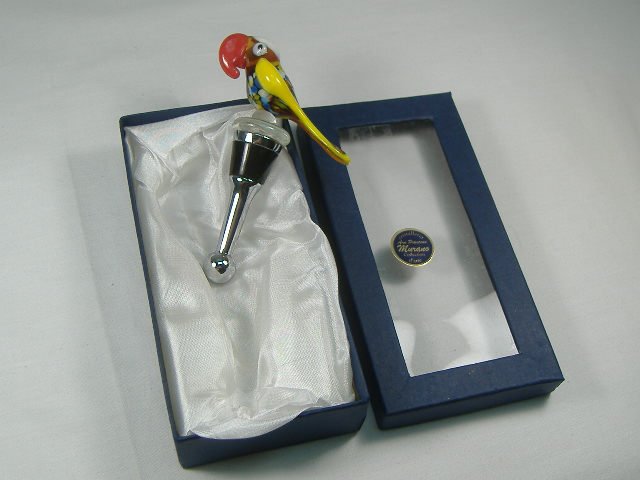 Vintage Murano Glass Toucan Wine Stopper: A wine stopper is an essential wine accessory to close leftover wine bottles before refrigerating them. Wine stoppers are used because it is hard to put the original cork back into the bottleneck. Thi