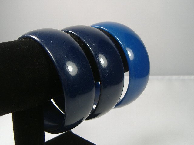 Set of 3 Vintage Lucite Bangle Bracelets: 3 Vintage Lucite Bangle Bracelets. Manufactured by Best Plastics of Providence RI in the 1970s. Measures approx. 2 3/4 inches at their maximum width