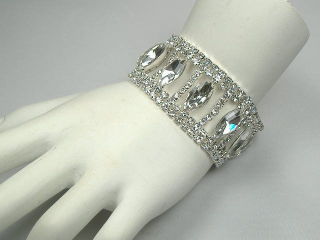 Swarovski Crystal Element Tennis Bracelet (1 of 1)