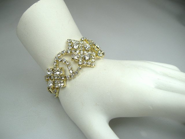 Swarovski Crystal Element Tennis Bracelet (1 of 1)