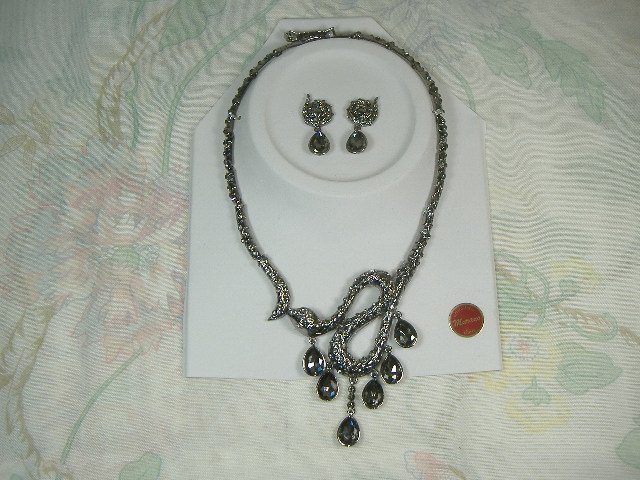 Swarovski Crystal Element Necklace and Earring Set (1 of 1)