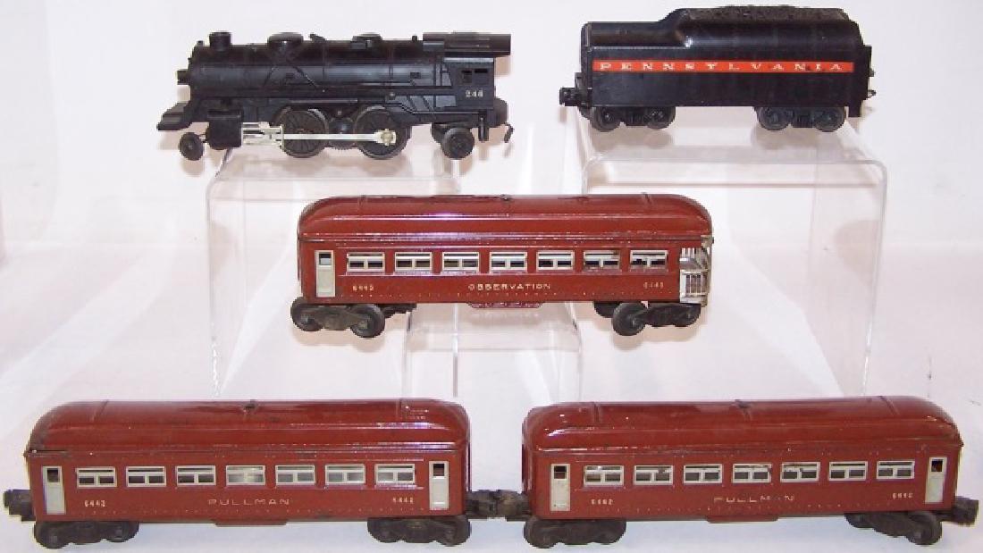 *5 LIONEL TRAINS (1 of 3)