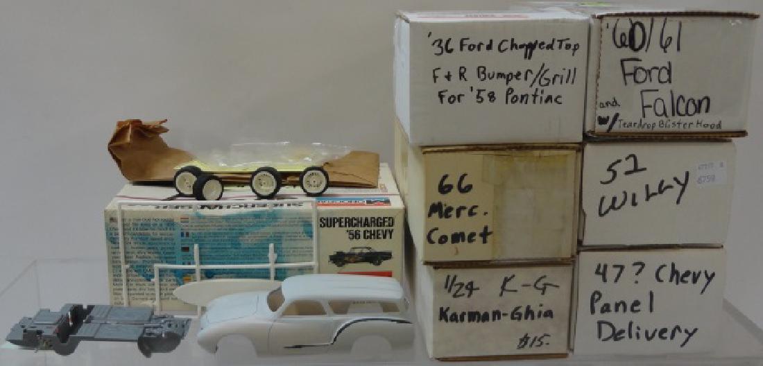 *7 PIECES OF CAST RESIN (1 of 1)