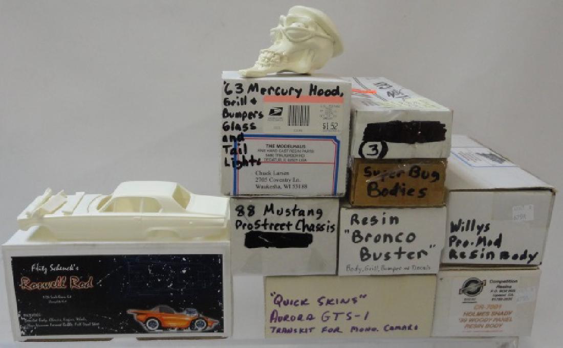 *8 RESIN CAST BODIES (1 of 1)