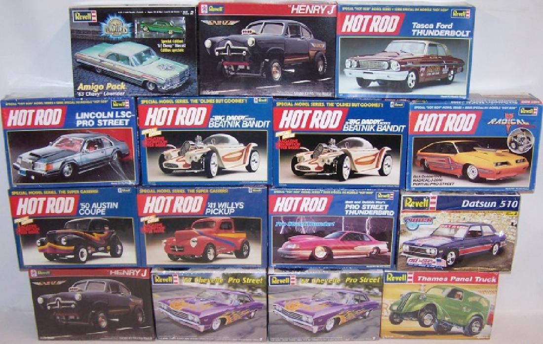 *15 REVELL MODEL CAR KITS (1 of 1)