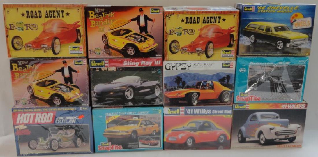 *12 REVELL PLASTIC MODEL CAR KITS: Stingray 3, Impala SS, Chevy Caprice, Hot Rod, Gypsy Dune Buggy, '66 Chevelle station wagon, 2 Road Agent, 2 Beatnik Bandit 2, Street Demon, and '41 Willys Street Rod, in original boxes.