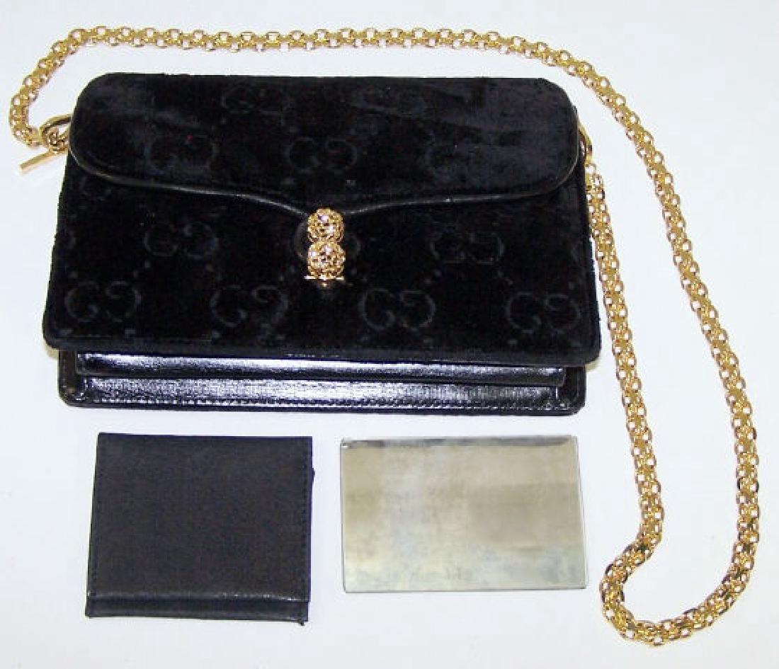 *BLACK GUCCI EVENING BAG (1 of 4)