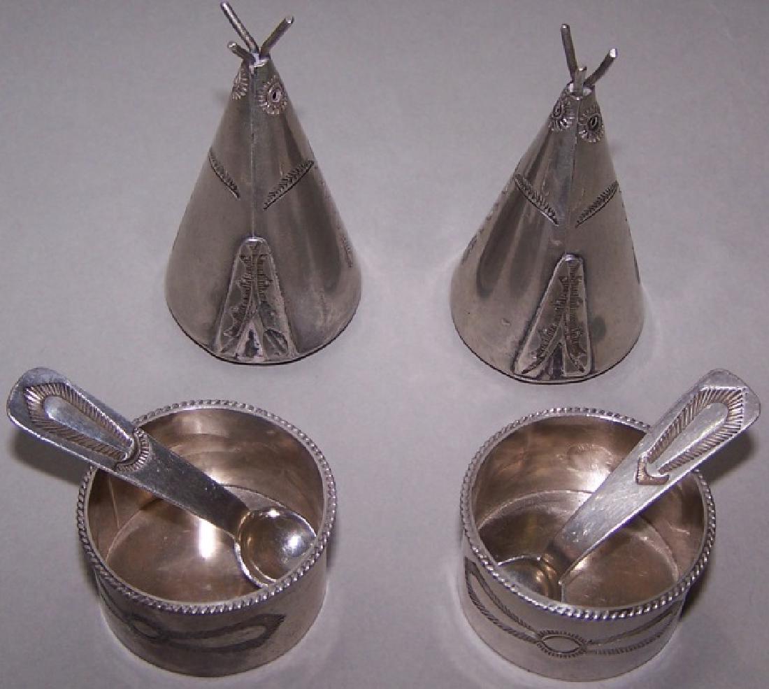 *6 PIECES OF MINIATURE STERLING SILVER (1 of 2)