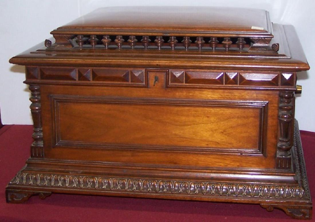 *19TH C. REGINA DISC MUSIC BOX (1 of 5)