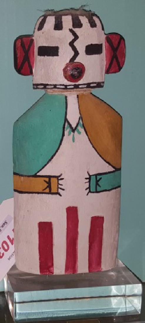 NATIVE AMERICAN CRADLE DOLL: Approximate height with stand 8 1/4".