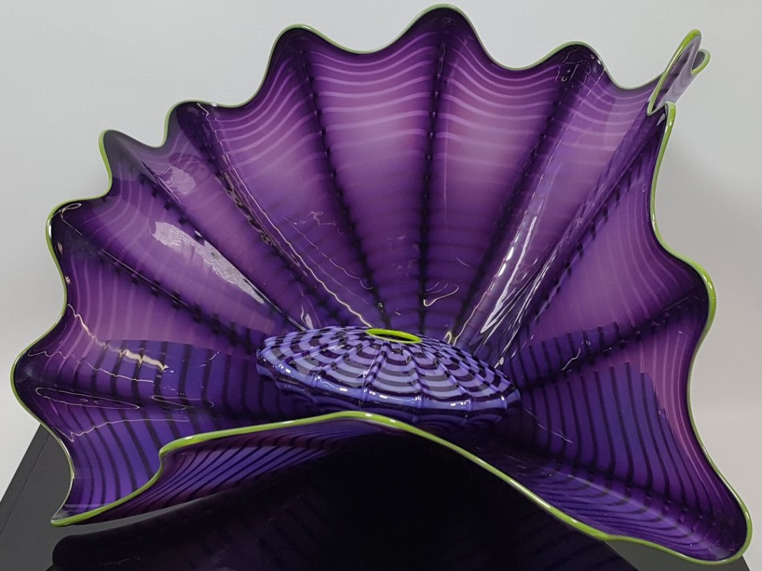 *DALE CHIHULY ART GLASS SCULPTURE (1 of 8)