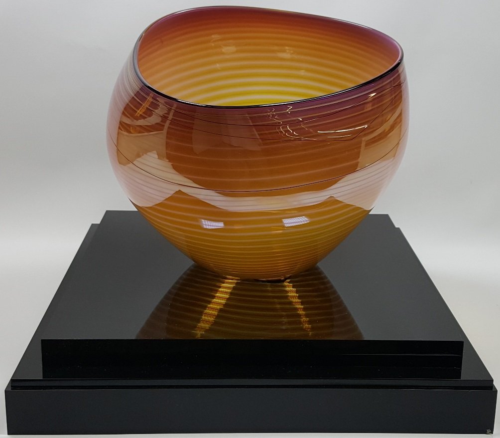 *DALE CHIHULY ART GLASS BASKET Jul 29, 2018 Bunte Auction Services