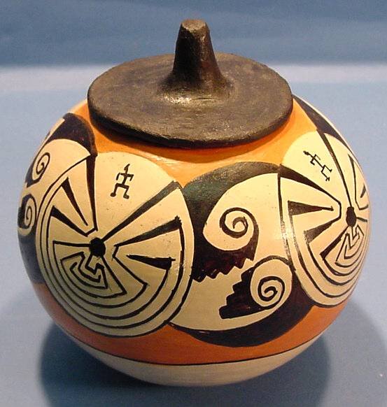 ***PAPAGO PAINTED POTTERY JAR WITH LID| Man in th: ***PAPAGO PAINTED POTTERY JAR WITH LID| Man in the maze and geometric painted design with black lid, signed on bottom Angea Tohona O'Odham, approximate size diameter 4 1/2'', height 4 3/4''. CONDITION