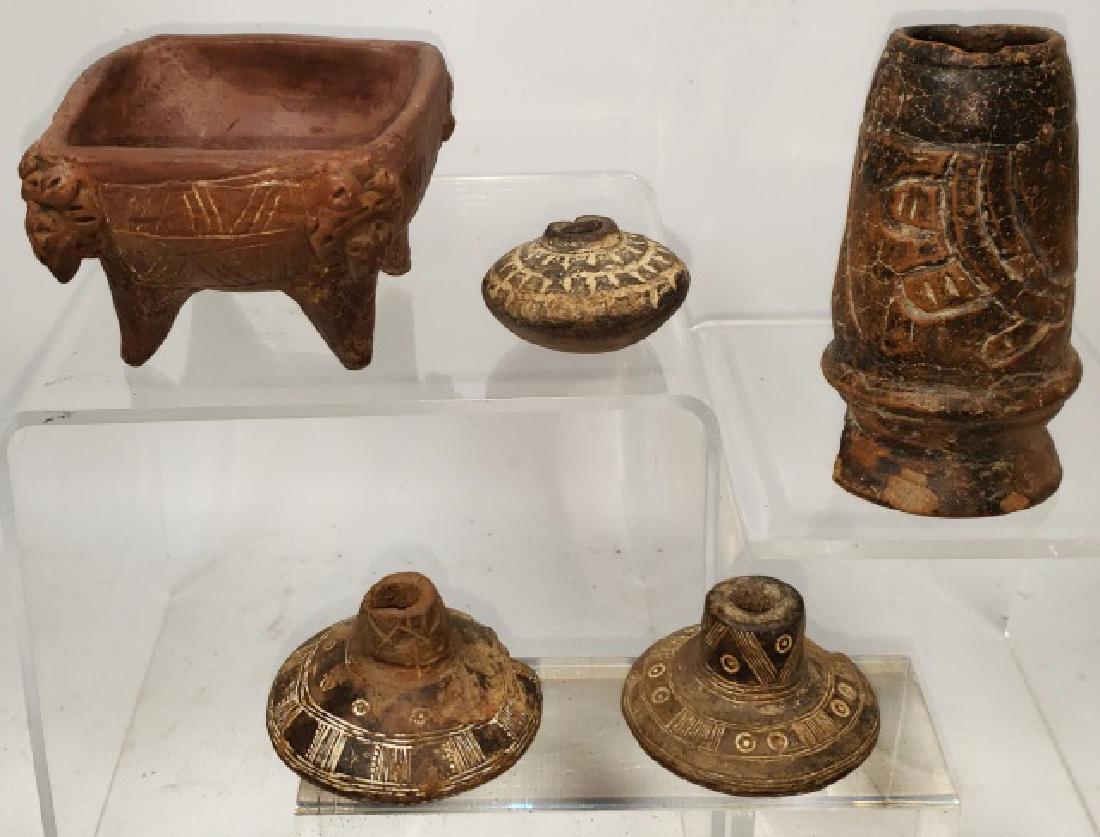 *5 PIECES OF PRE-COLUMBIAN POTTERY (1 of 2)