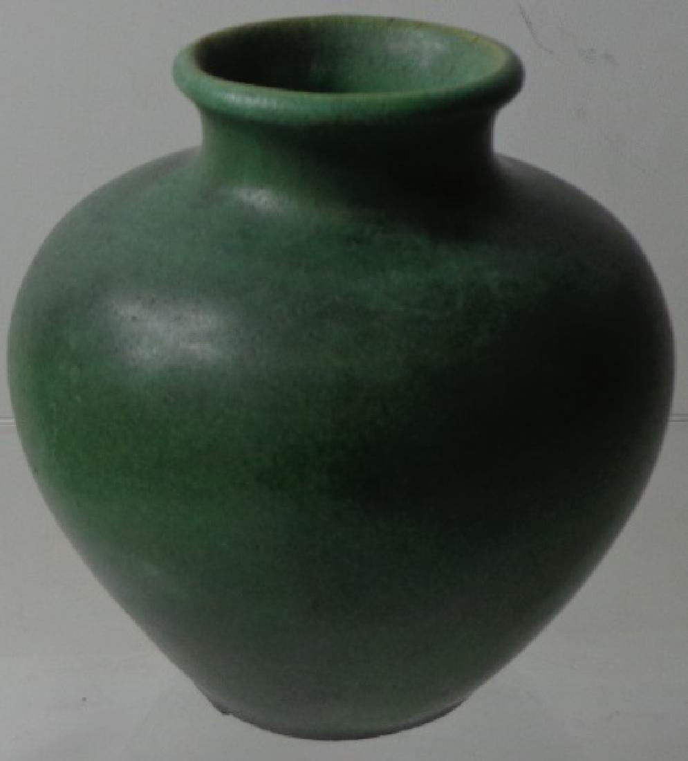 *TECO STYLE ART POTTERY VASE: *TECO STYLE ART POTTERY VASE, height 3 5/8".