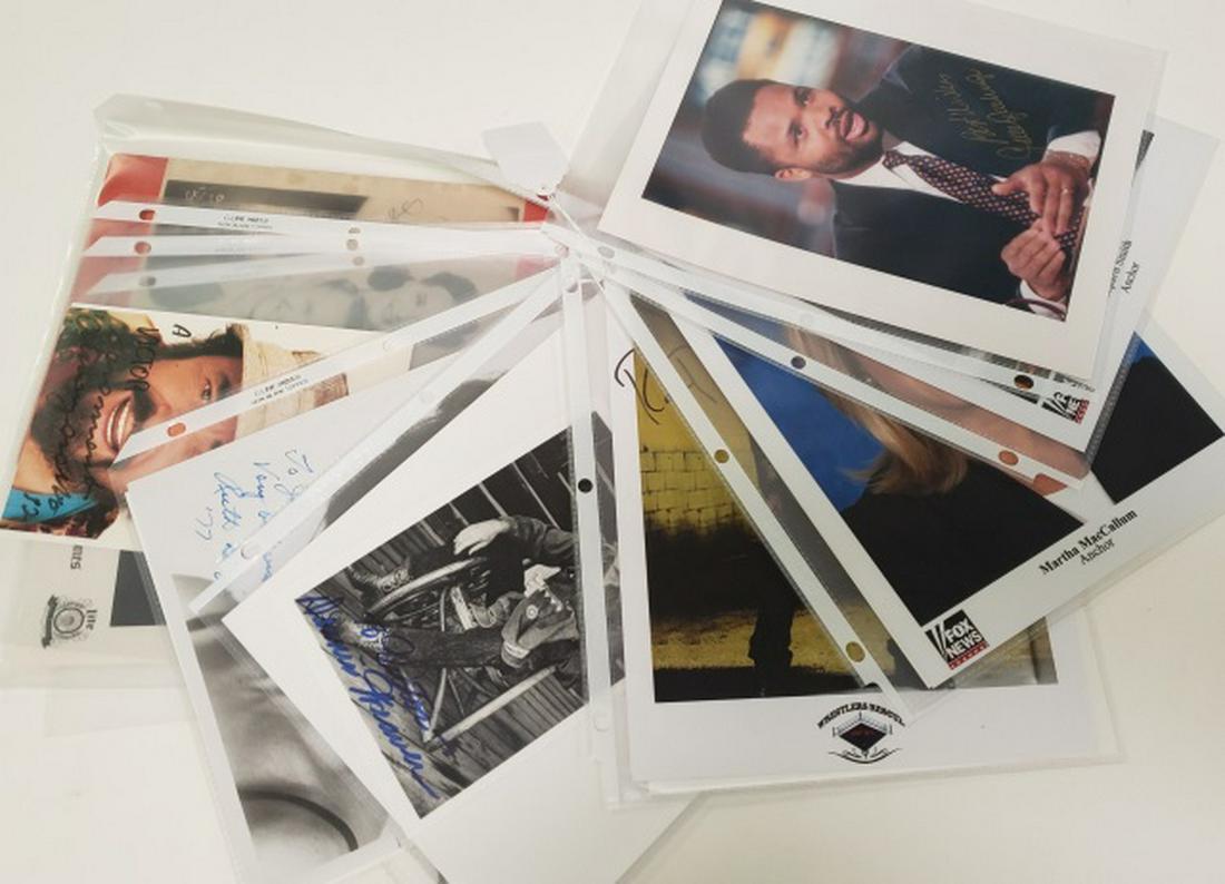 21 AUTOGRAPHED PHOTOS: Shepard Smith, Michael Clarke Duncan, Cindy McCain, Martha MacCallum, Megyn Kelly, June Wilkinson, Dennis Weaver, Ruth Buzzi, Lisa Loring, Kathie Lee, Luciano Pavarati, Lynda Carter, Robert de Niro, B