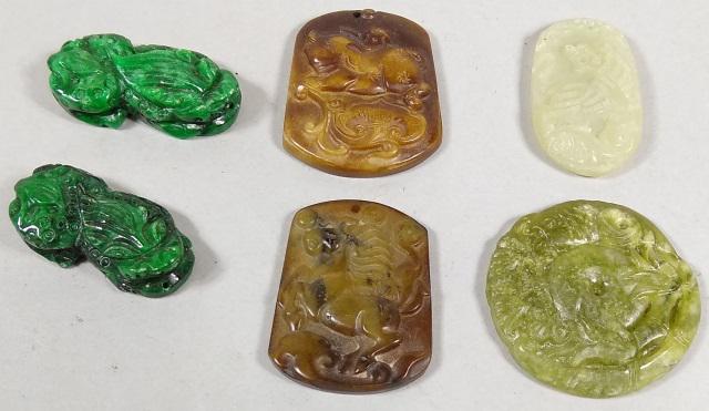 *6 JADE CARVINGS: Pair of foo dogs, pair of discs decorated with foo lions, etc.