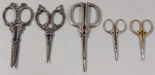 *5 PAIR OF SEWING SCISSORS: *5 PAIR OF SEWING SCISSORS