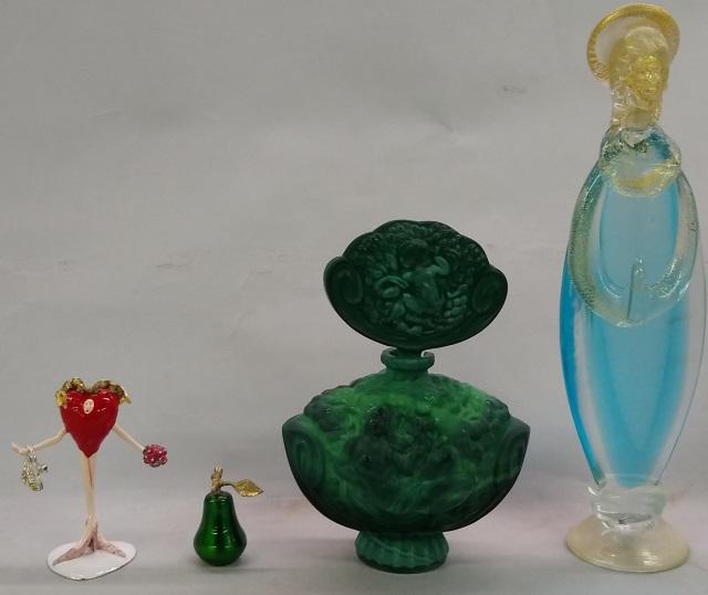 *4 PIECES: 2 figural trinket boxes, 1 depicting heart, 1 depicting pear, malachite perfume, with relief decoration, etc.
