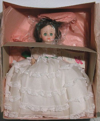 ***MADAME ALEXANDER DOLL ''GONE WITH THE WIND''| #: ***MADAME ALEXANDER DOLL ''GONE WITH THE WIND''| #1590, approximate height 13'', with original box. CONDITION: Very good.>