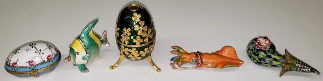 5 TRINKET BOXES: Fish, 2 eggs, stingray, and gourd.