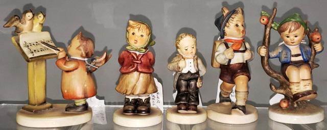 5 HUMMEL FIGURINES: "Bird Duet" 169, "Schoolboy" 82 2/0, "Clear as a Bell" 2181, "Town Mayor" 2266, and "Apple Tree Boy" 142 3/0.