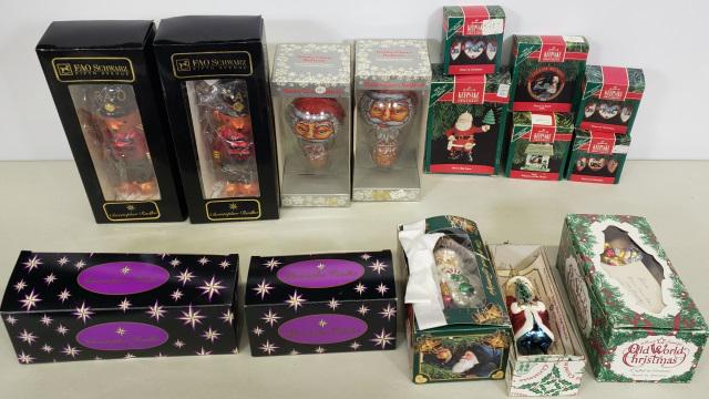 *GROUP OF CONTEMPORARY CHRISTMAS ORNAMENTS: Including Christopher Radko, Old World Christmas, etc., all in original boxes.