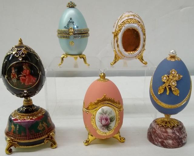 *5 PIN BOXES: Egg form, robin's egg blue, mauve, etc., approximate height 3 3/4"-6 1/2".