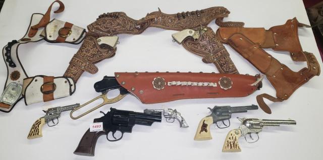 *GROUP OF TOYS GUNS: Some with holsters