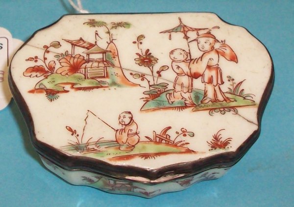 ***18TH CENTURY FRENCH CARTOUCHE FORM PORCELAIN S: Having handpainted Chinese motif with silver mounts, bearing French mark, complete with cotton puff insert, having dealers label "Au Vieux Paris 4 Rue de La Paix", approximate height 1", width 3", dep