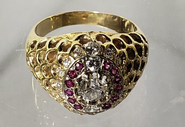*14K DIAMOND RING (1 of 4)