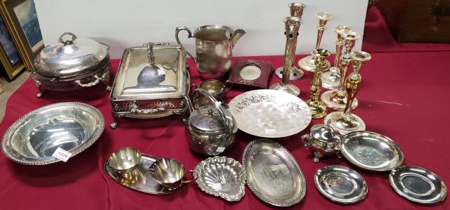 GROUP OF SILVERPLATE (1 of 3)