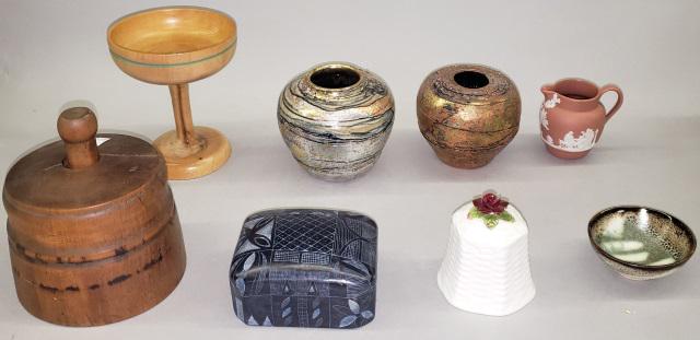 GROUP OF MISC. POTTERY & WOOD (1 of 8)