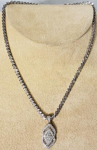 *18K WHITE GOLD & DIAMOND PENDANT (1 of 5)