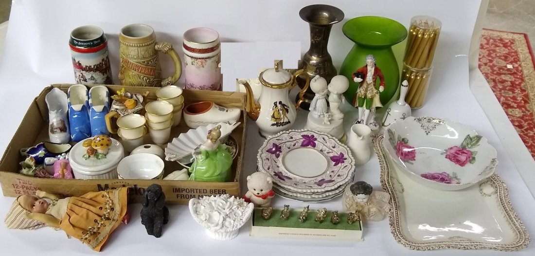 GROUP: Lenox cups, fan shaped bonbon, mugs, etc.
