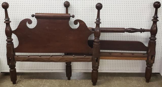 2 SETS CANNONBALL 4-POSTER BEDS: Height 47".