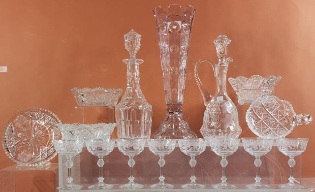 16 PIECES OF GLASS (1 of 6)