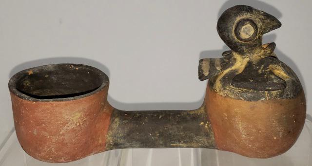 PRE-COLUMBIAN STYLE POTTERY VESSEL (1 of 6)