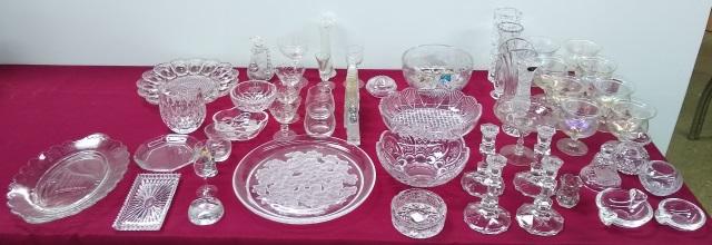 LARGE GROUP OF GLASSWARE (1 of 11)