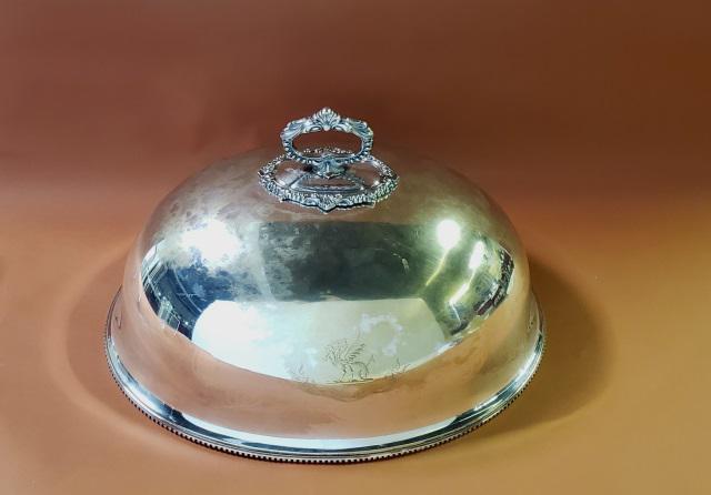 SHEFFIELD SILVERPLATE DOME (1 of 4)