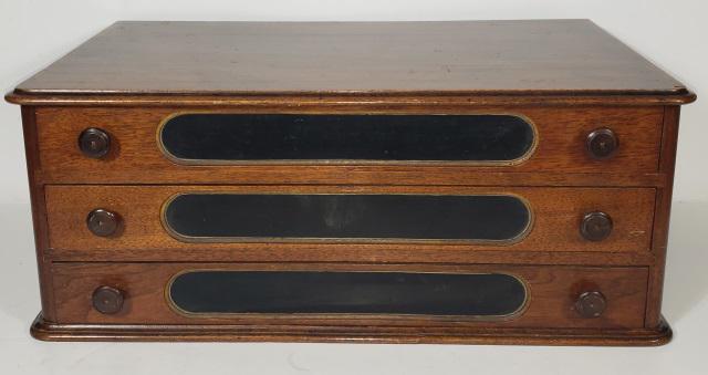 WOOD 3-DRAWER SPOOL CABINET (1 of 6)