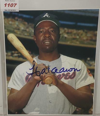 HANK AARON AUTOGRAPHED PHOTO (1 of 3)