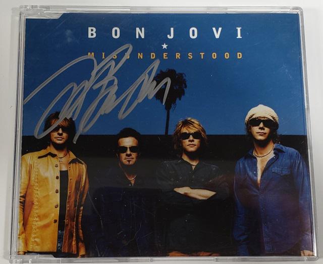 JON BON JOVI AUTOGRAPHED CD COVER (1 of 3)