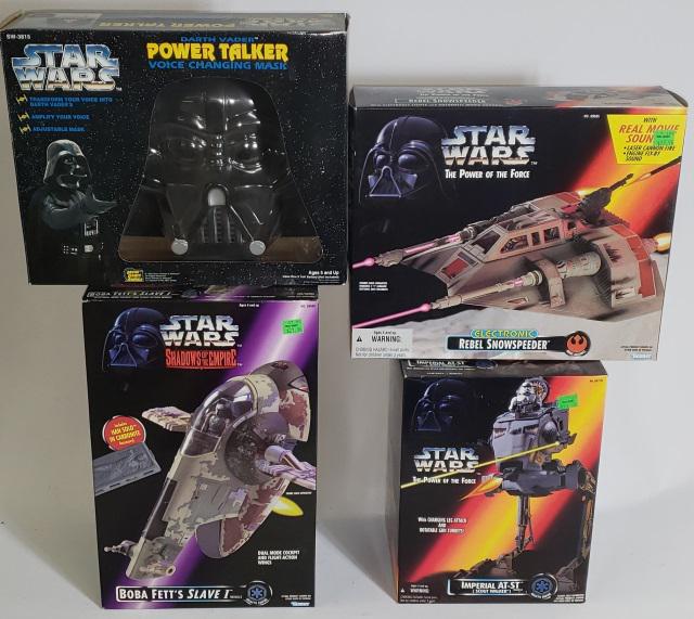4 STAR WARS TOYS (1 of 1)