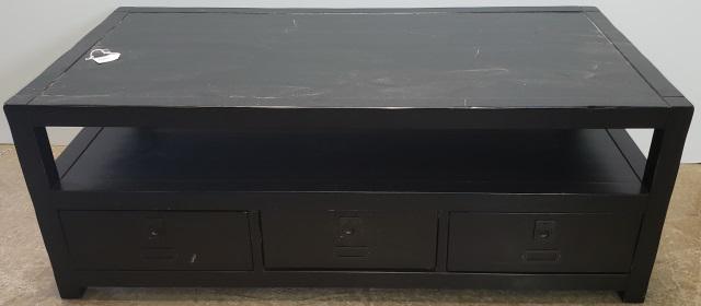 4 CONTEMPORARY COFFEE TABLES (1 of 6)